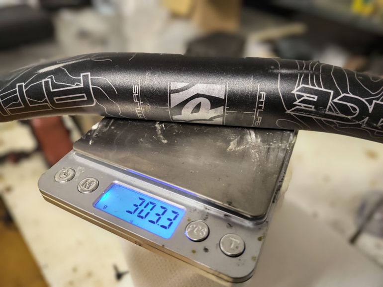 Used Race Face Atlas 2021 bike — image 3 of 6