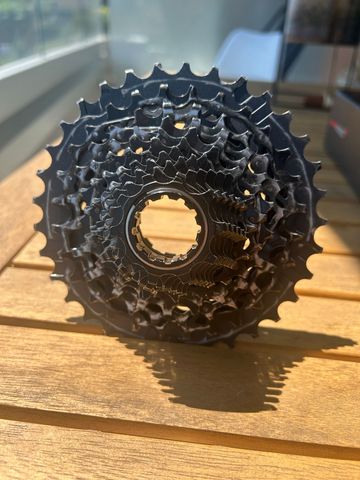 Używany Sram force 10-30 / 12speed 2023 Drivetrain & Pedals