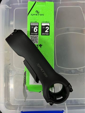 Używany Syncros Synchros 110mm RR2.0 Cockpit