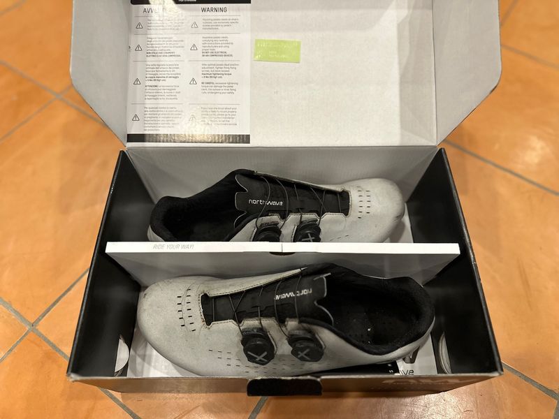 Použité Northwave Revolution 3 Cycling Shoes