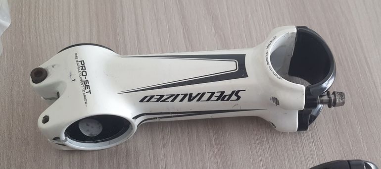 Used varie alu 2024 bike — image 2 of 3