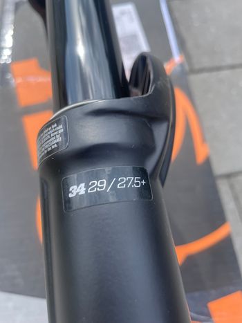 Gebrauchtes FOX 34 performance élite Grip 2 2025 bike — Bild 5 von 8