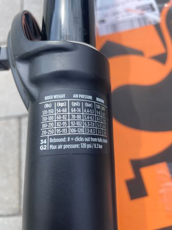 Gebrauchtes FOX 34 performance élite Grip 2 2025 bike — Bild 6 von 8