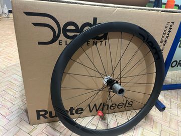 Used Deda sl 45 disc 2025 bike — image 3 of 3