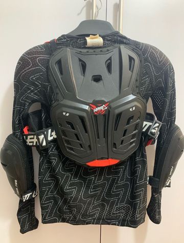 Używany LEATT Body Protector 4.5 Jr 2023 bike — zdjęcie 2 z 4