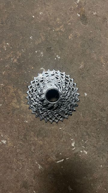 Used Sram Rival XG-1250 10-30 2025 Drivetrain & Pedals