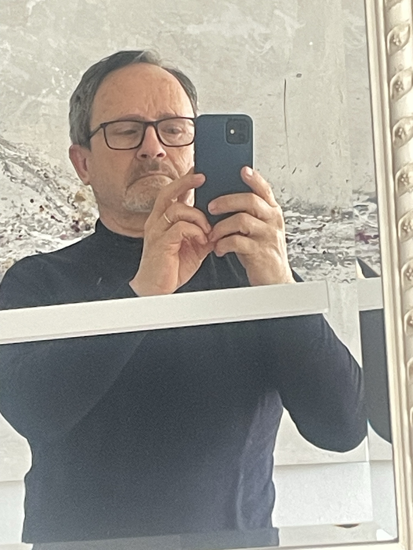 MR