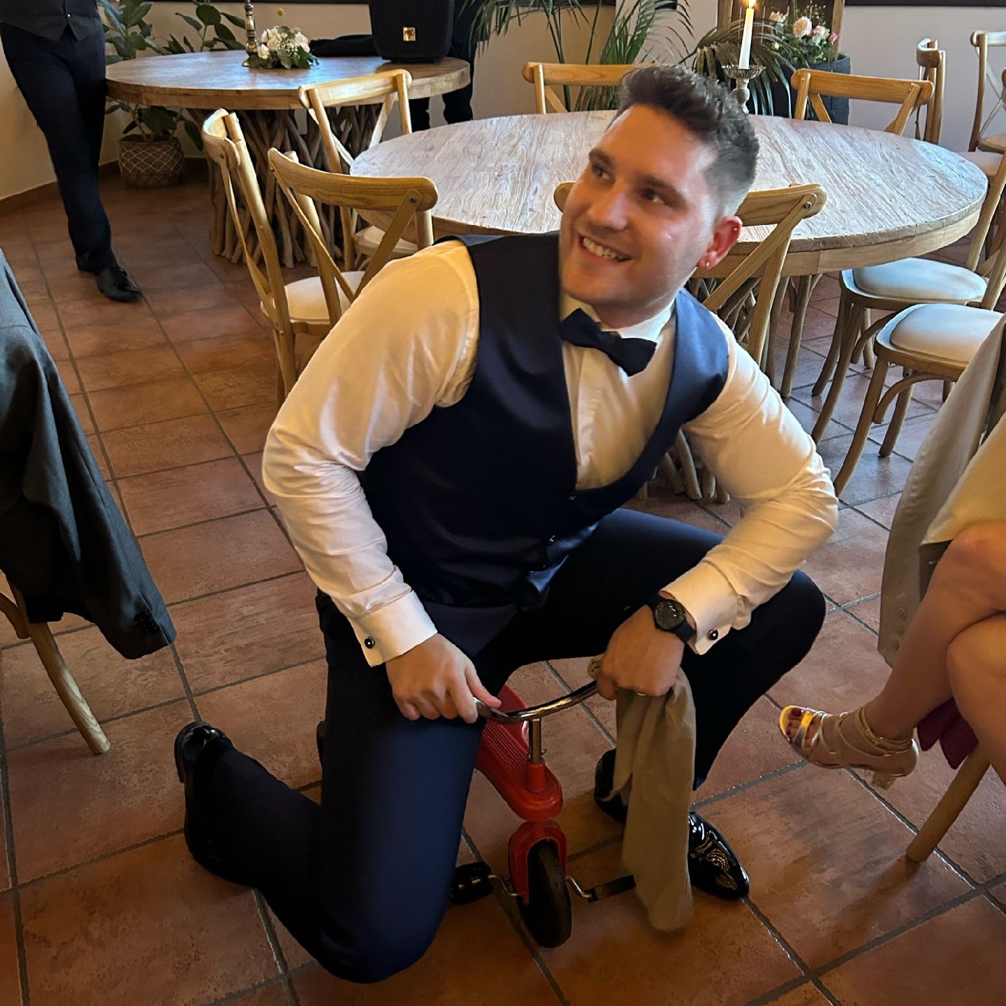 IL