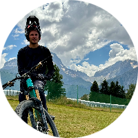 RG