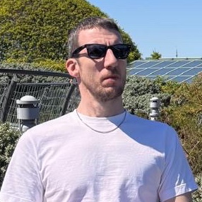 AL