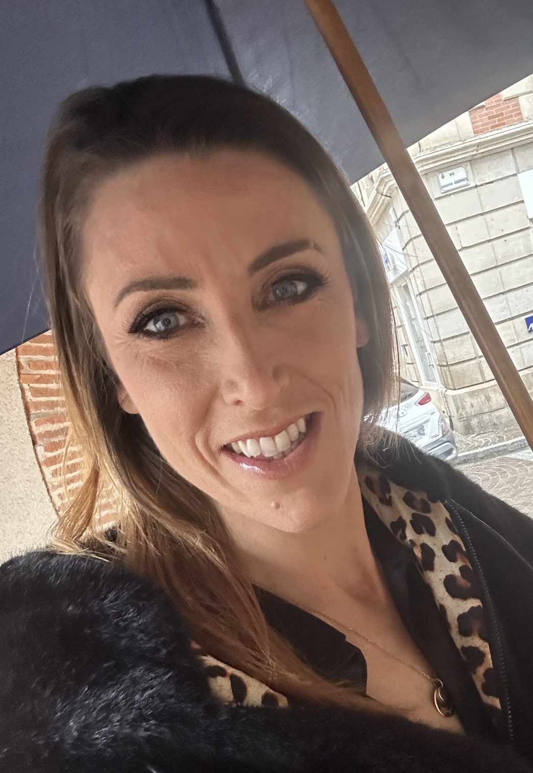 AD