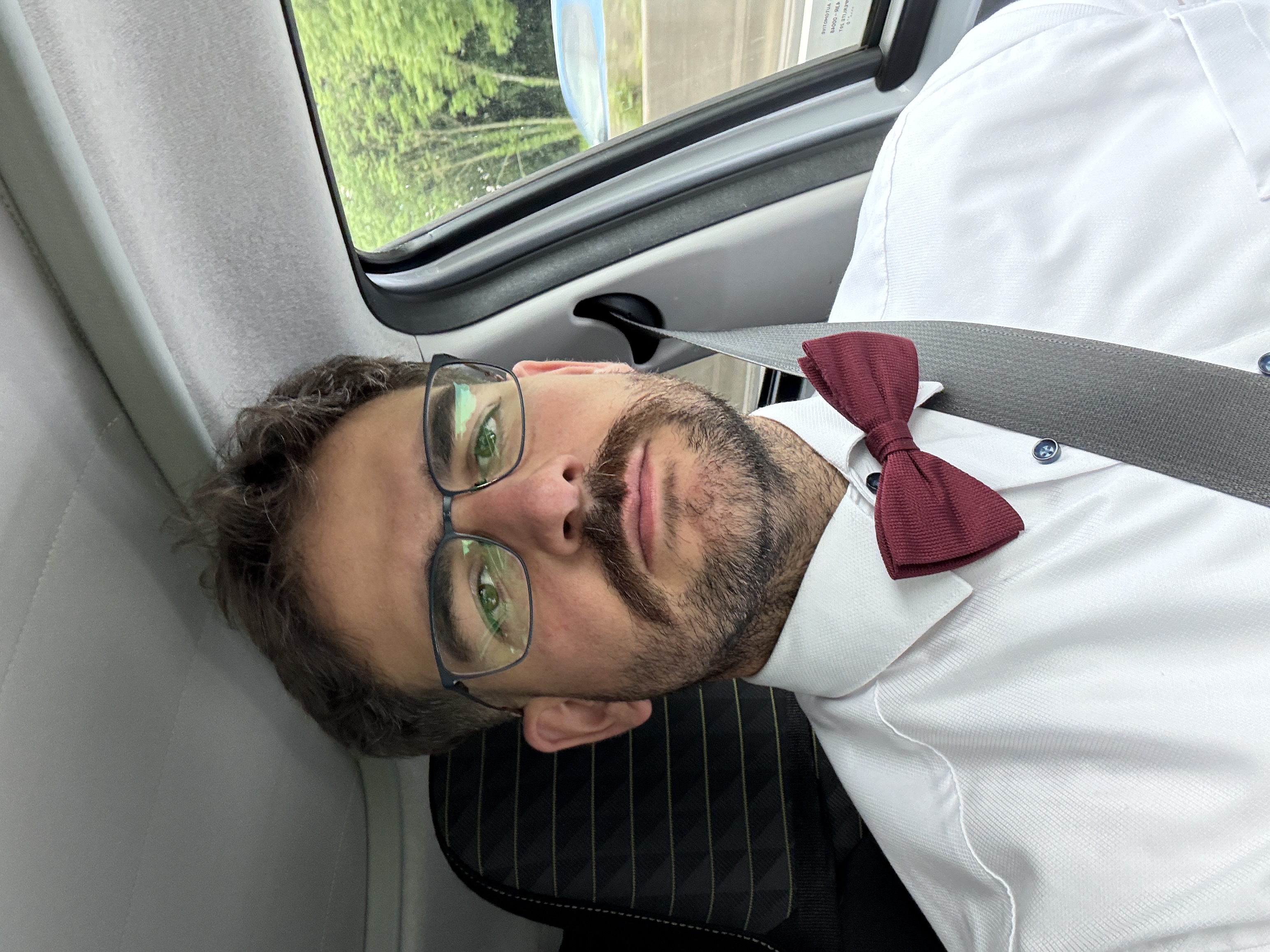MG