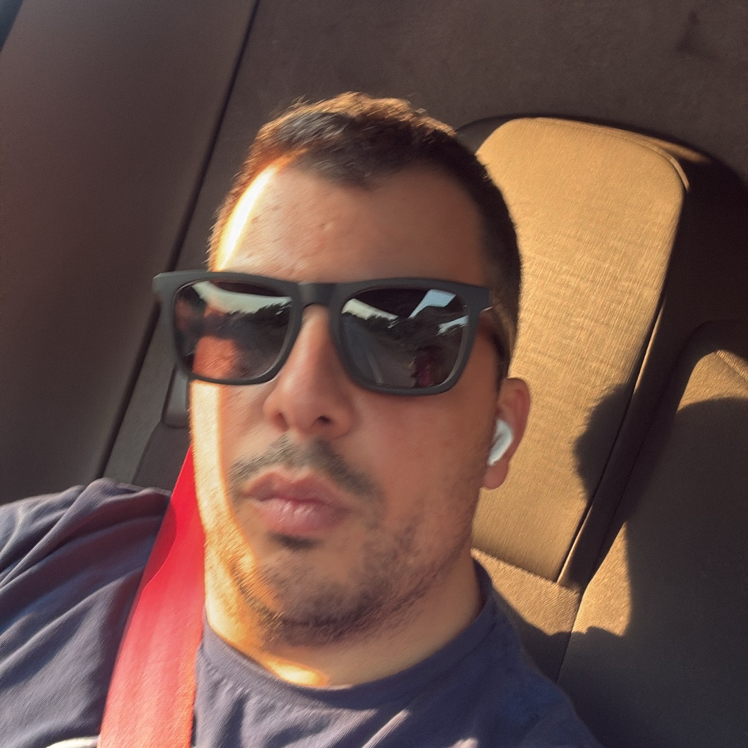 DA