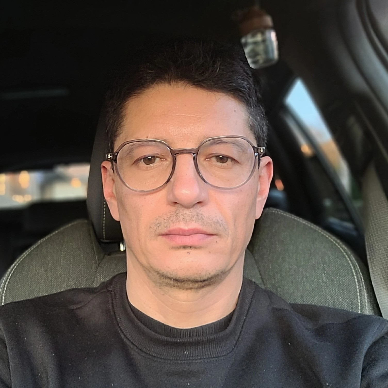 SR
