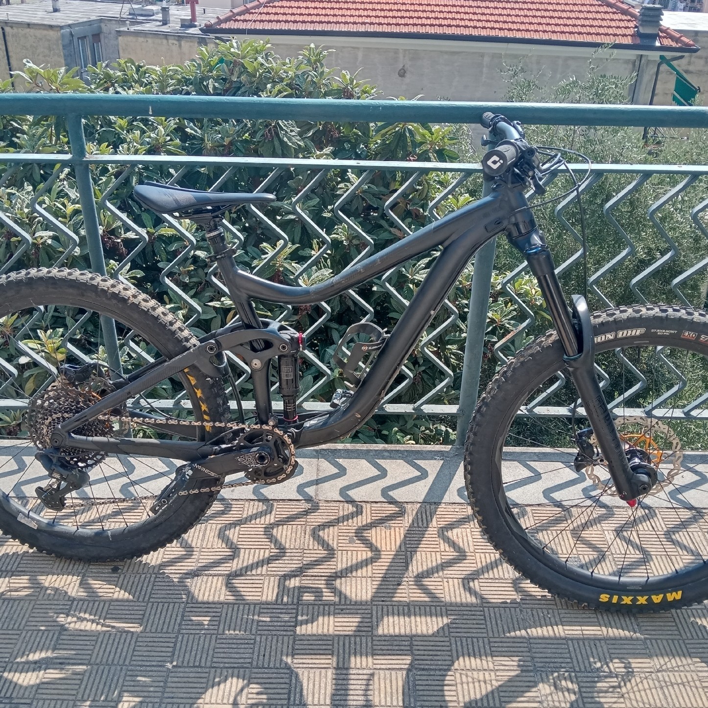 AA