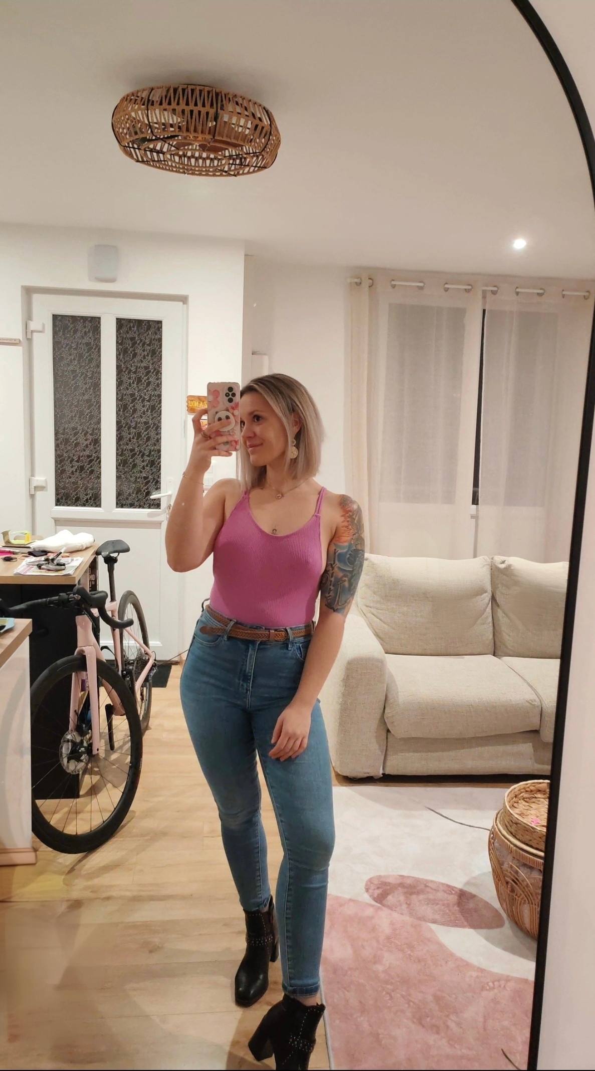 BJ