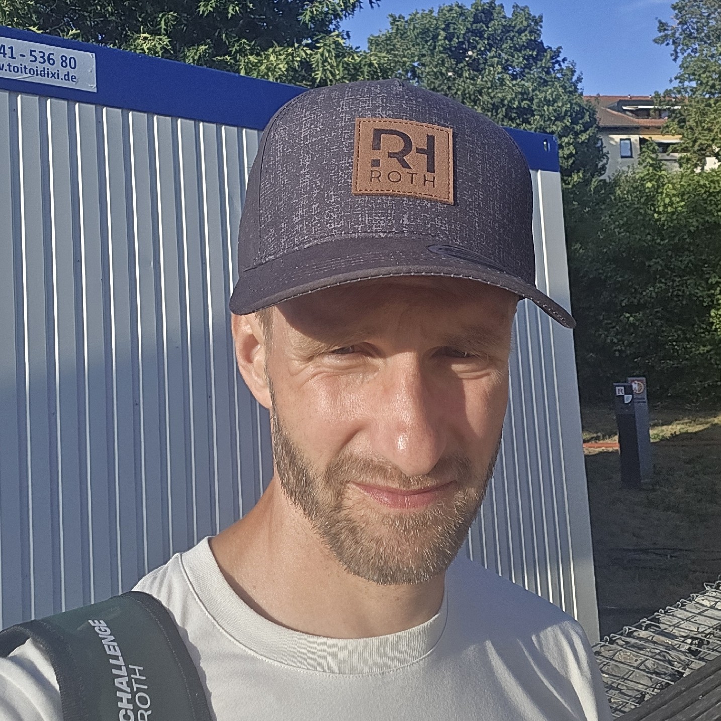 HZ