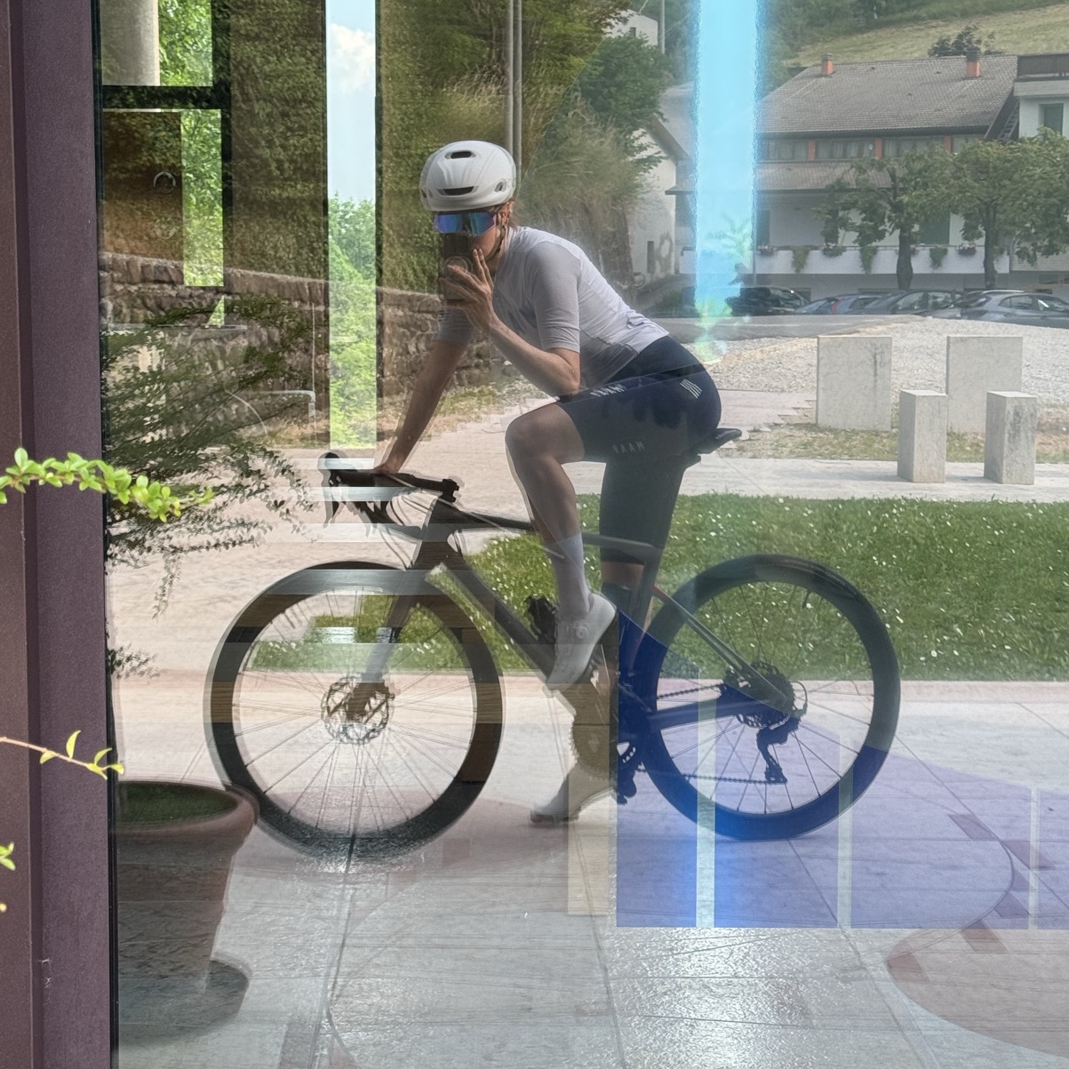 ET