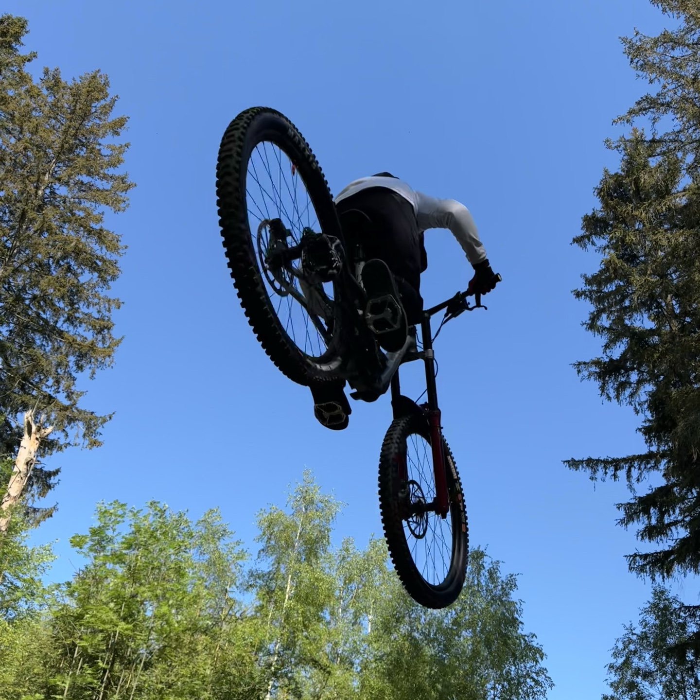 JH