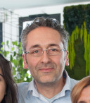 MR