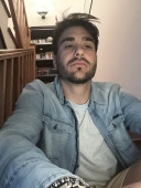 ES